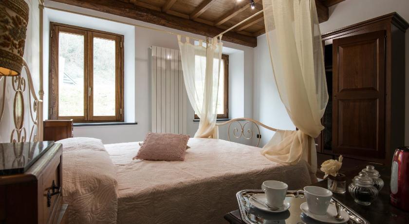 Le Casine del Borgo — Hotel in Borgo A Mozzano