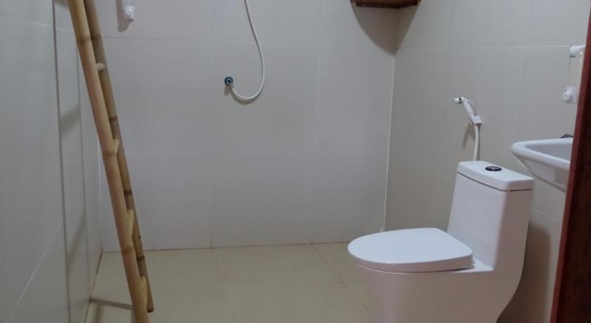 Szoba 2 külön ággyal - erkéllyel (Twin Room with Balcony) fotója 14