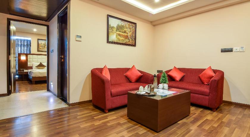 Image of Superior Suite 15