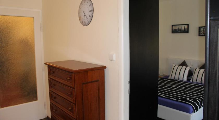 Go Native Prague Apartment photo