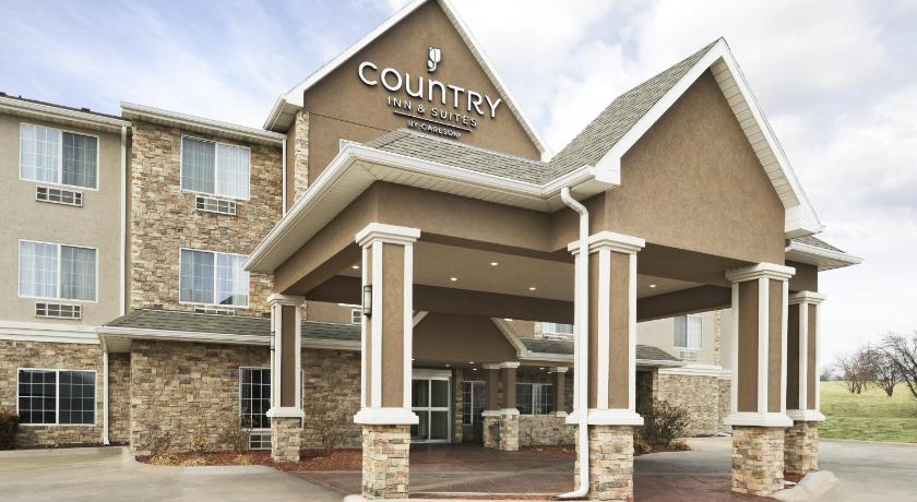 Country Inn & Suites by Radisson, Topeka West, KS