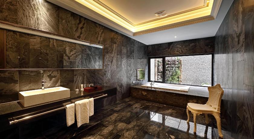 Image of Double Room - Check-In After 6:00 PM 2