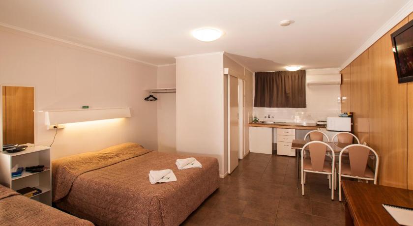 Jefferys Motel photo