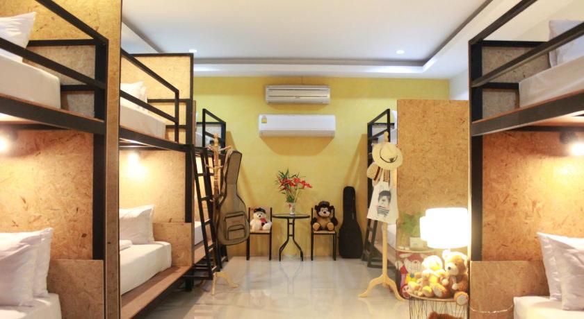 Image of Single Bed in Dormitory Room 1