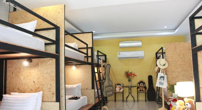 Image of Single Bed in Dormitory Room 2