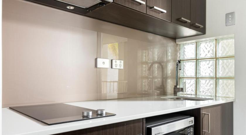 Image of King Suite 13