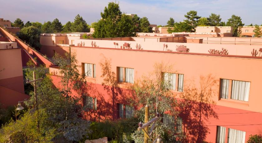 Disney's Hotel Santa Fe®