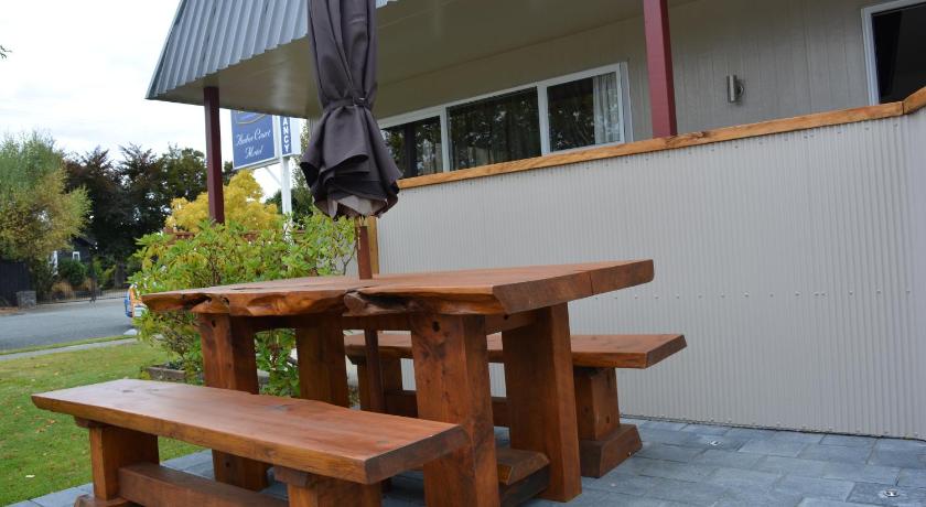 Image of 1 Bedroom Accessible 15