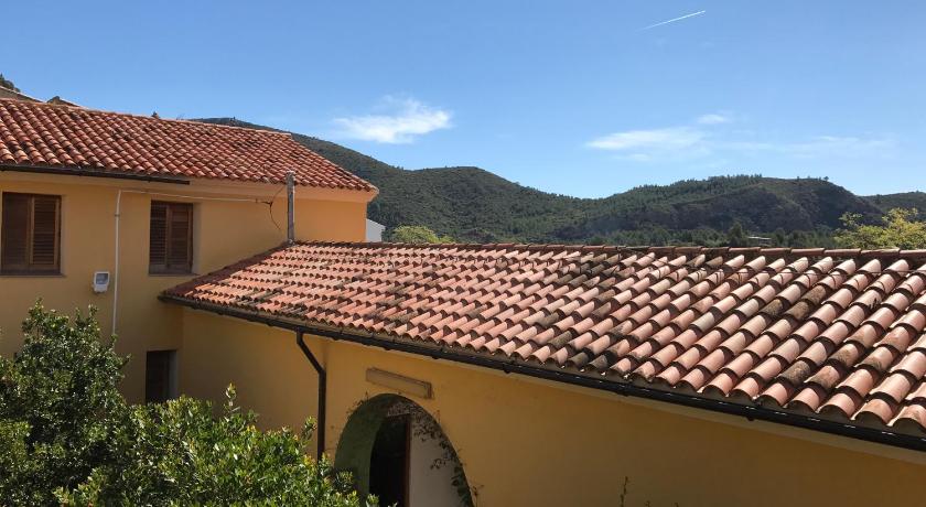 潘萨拉 El Castellet Fanzara 4星级 民宿 餐厅