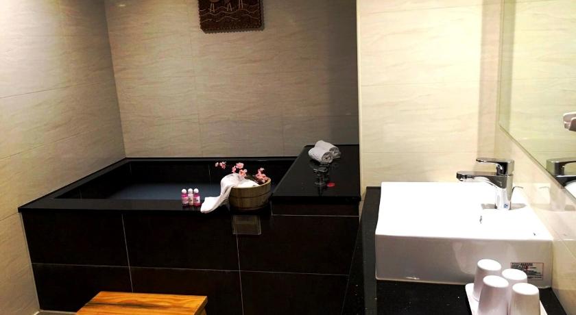 Fotografija Luksuzna štiriposteljna soba (Luxury Quadruple Room) 2