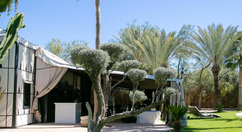 Lodge K Hotel & Spa - image 8