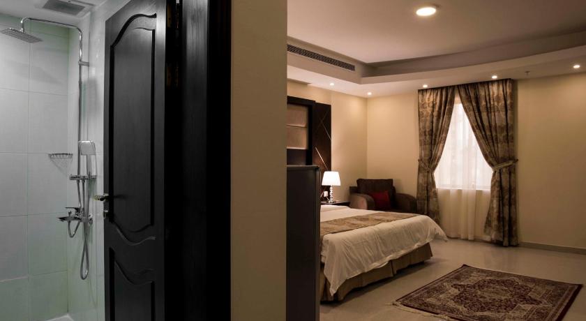 Rolana Furnished Apartments photo