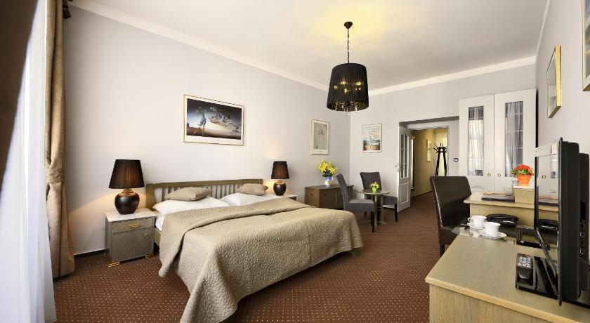 Image of Superior Double Room 3