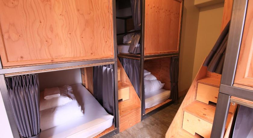 東京 WISE OWL HOSTELS SHIBUYA 2つ星 ホテル 外観