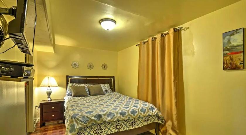 Two Bedroom Apartment North East Bronx New York Ny Ab