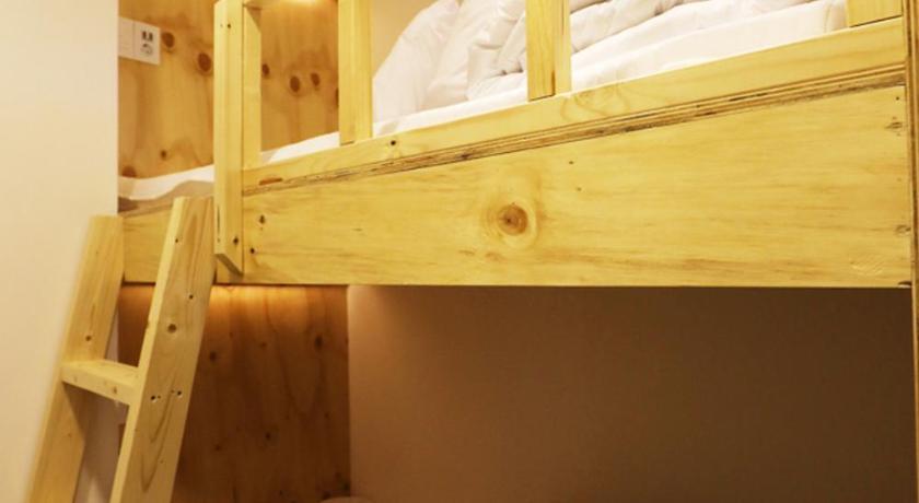 Image of Bunk Twin Room 10