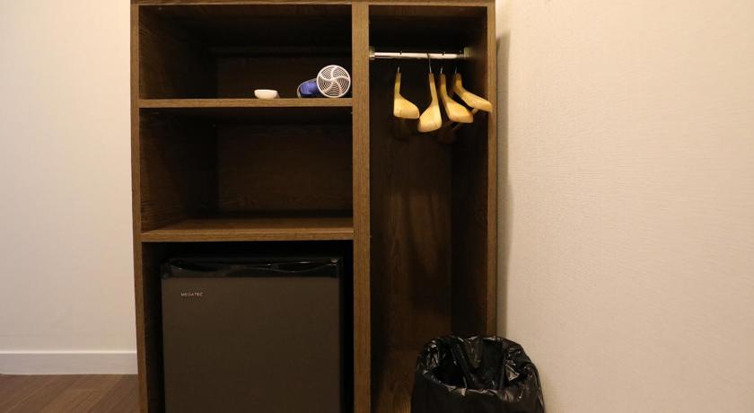 Image of Bunk Twin Room 14