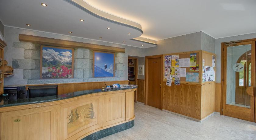 Hotel Bezzi photo