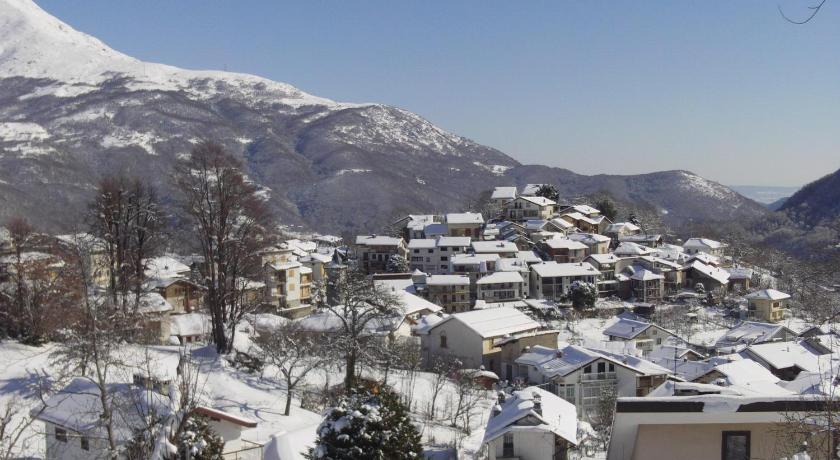 库尔马约尔 Gran Paradiso 4星级 民宿 餐厅