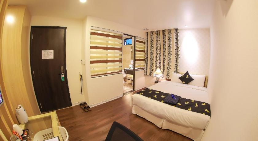 Hanoi Momizi Business Hotel 3-Star Hotel exterior