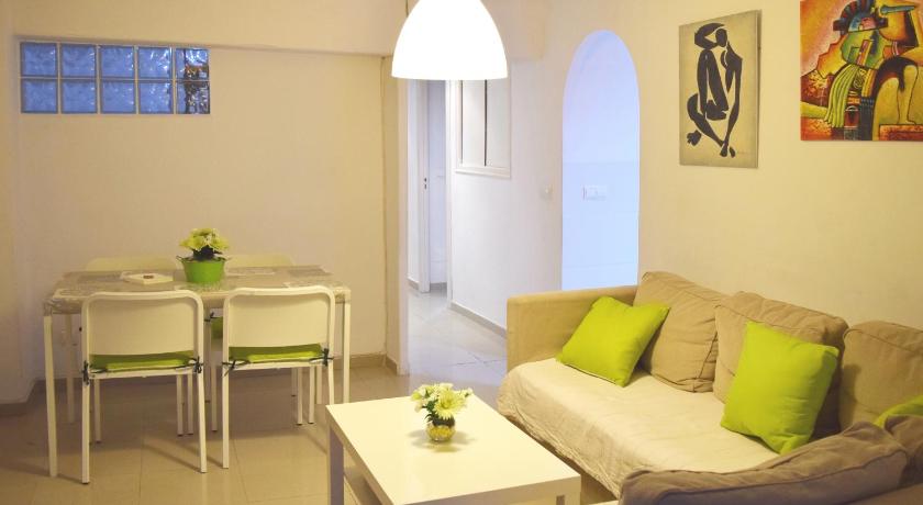 Apart and Benef — Hotel in València