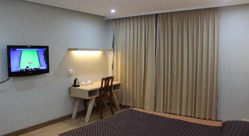 รูปของดีลักซ์ เตียงใหญ่ (Deluxe Double Room) 8