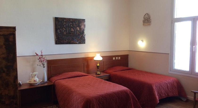 Image of Triple Room 5
