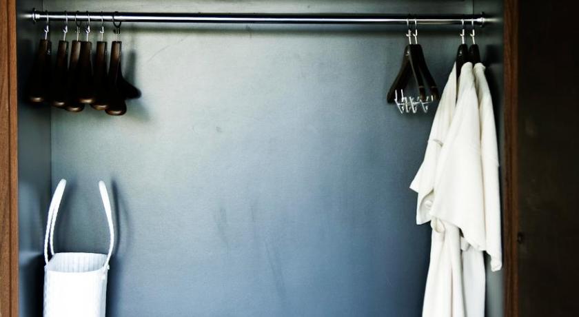 Image of Garden Pool Suite 9