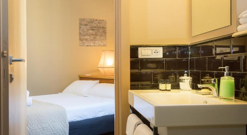 App Condotti Luxury Apartment In Rome photo