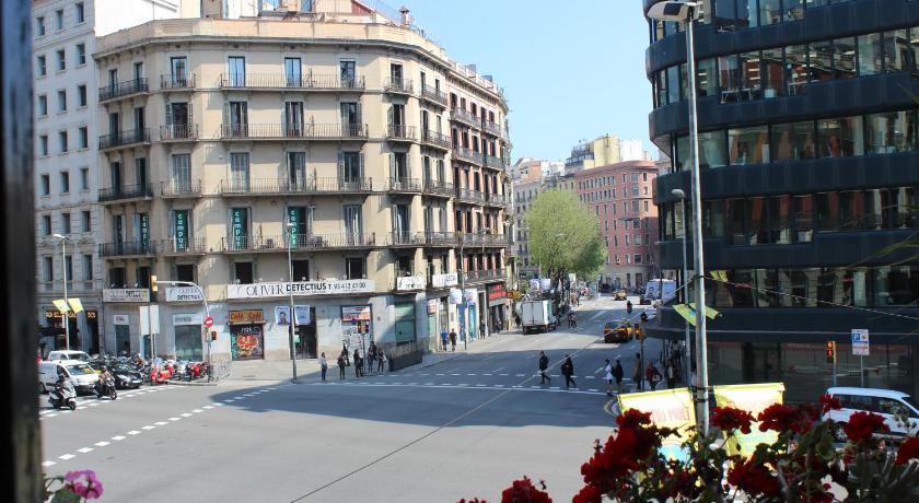 Sleep Green - Certified Eco Youth Hostel Barcelona - image 14