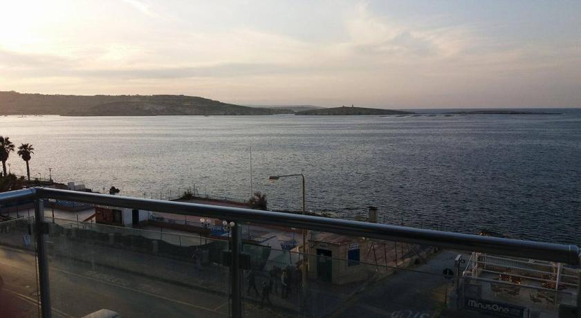 Panorama Mediterranea photo
