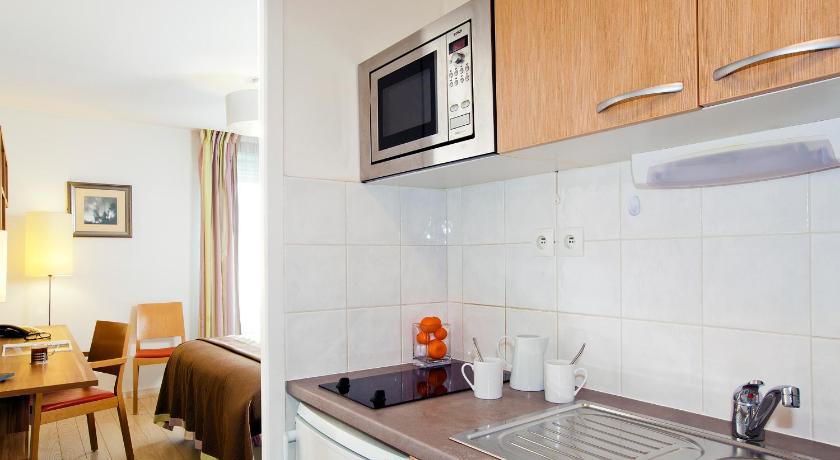 Residhome Bures La Guyonnerie
