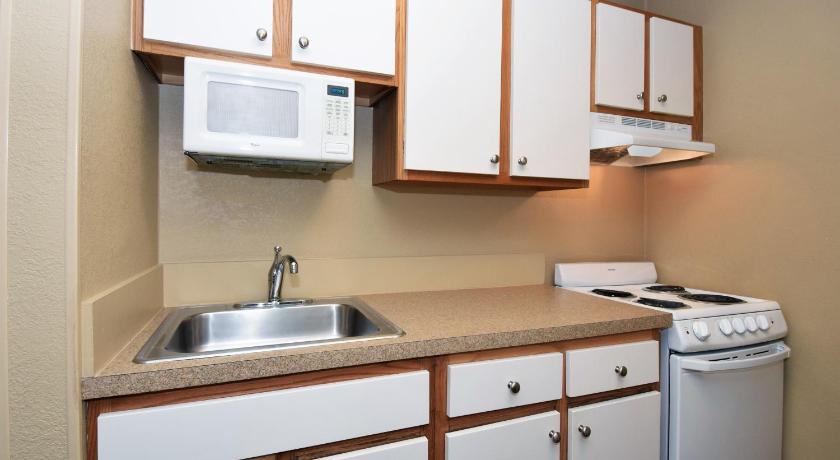 Extended Stay America Suites - Raleigh - Cary - Regency Parkway South