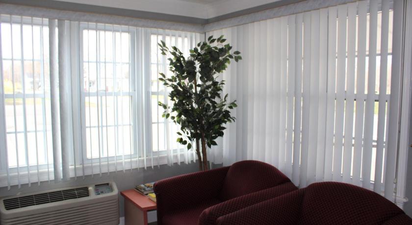 Elm Motel photo