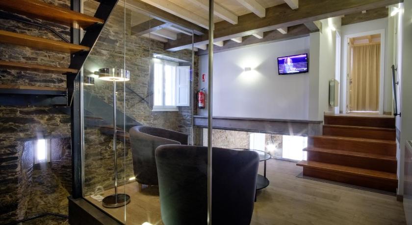 Pension Domus Gallery — Hotel in Arzua