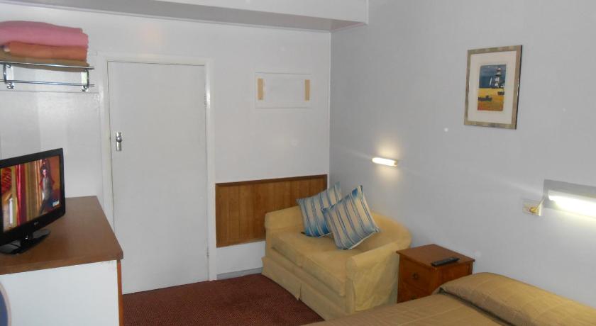 Foto, millel on kujutatud Kaheinimesetuba, Double - Privaatse vannitoaga (Double Room with Private Bathroom) 0