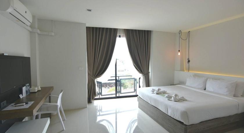 Image of Superior King Room 0