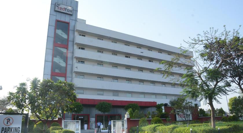 Red Fox Hotel Jaipur photo