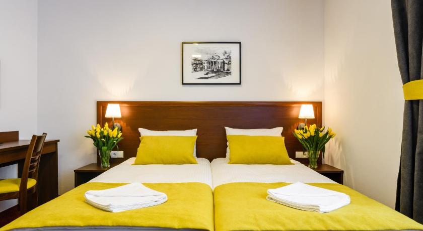 L26 Lopuszanska — Hotel in Warsaw