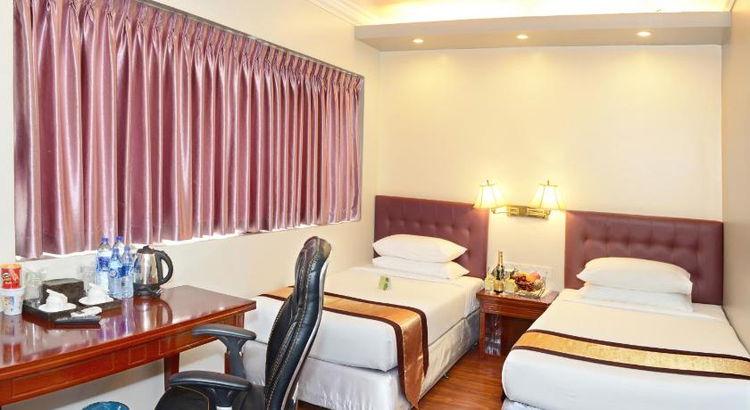 Image of Superior Room with View 8