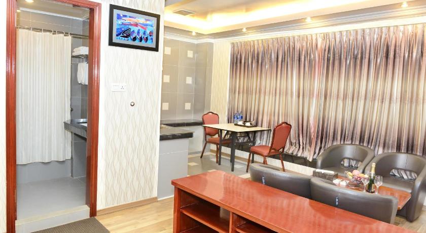 Image of Executive Suite Double Bed with Pagoda or City or River 16