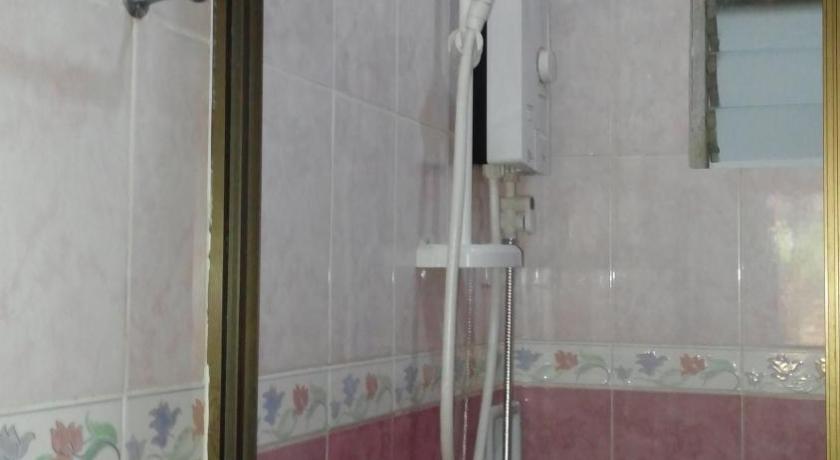 Image of Family Room 2