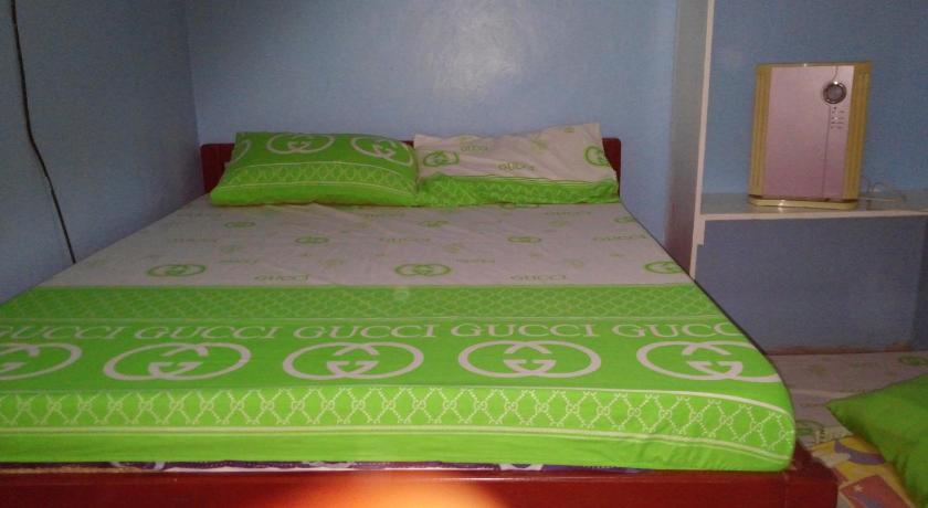 Image of Deluxe Family Room 1