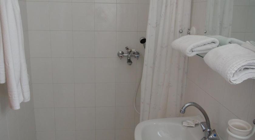 Image of One-Bedroom Apartment with Sea View 5