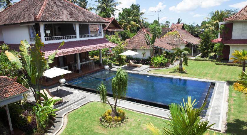 B Saya Villas - image 15