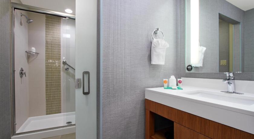 Image of King Bed High Floor (with Sofa Bed) 7