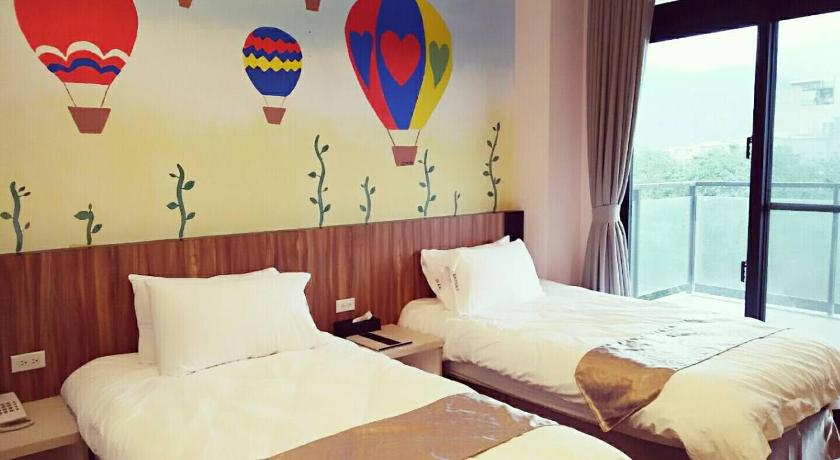 Image of Double or Twin Room with Balcony 7