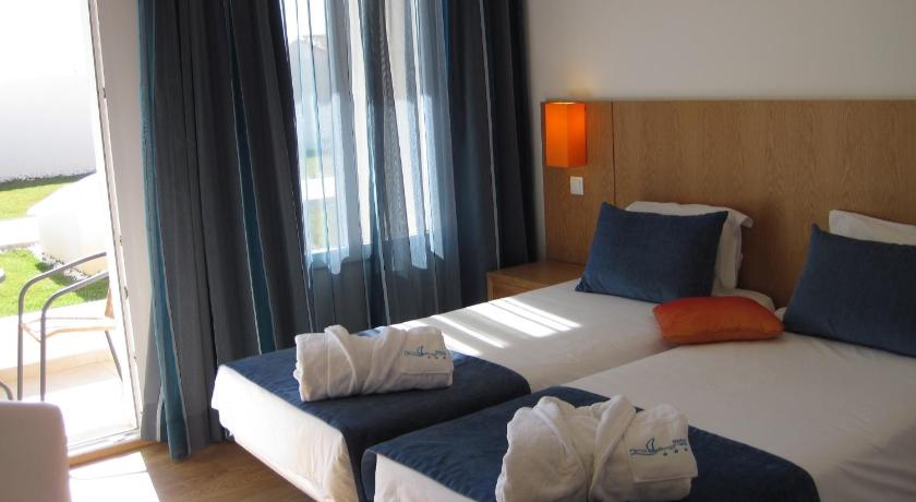 Image of Double or Twin with Balcony or Terrace 5