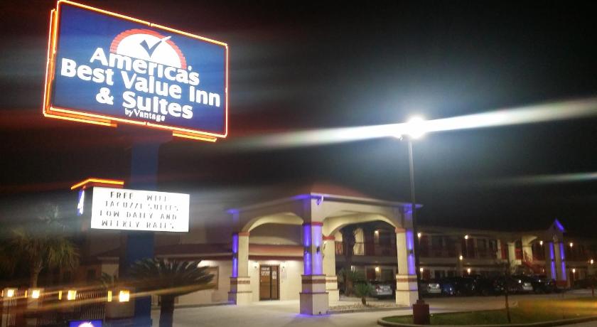 Americas Best Value Inn & Suites Houston NE photo
