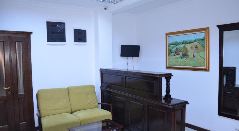 Pensiunea Zana Muntilor photo